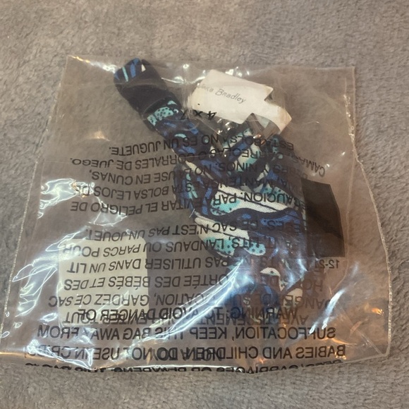 🌊🐚VERA BRADLEY🌊🐚Shore Enough Breakaway Lanyard in Cotton/NWT - Picture 4 of 4